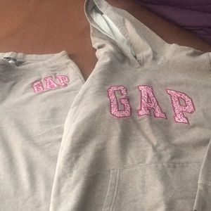 Gap sweat pants & hoody